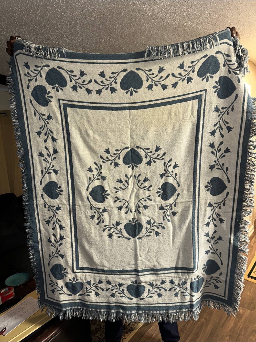 Vintage Heart floral Blue and Cream Woven reversible Throw Blanket